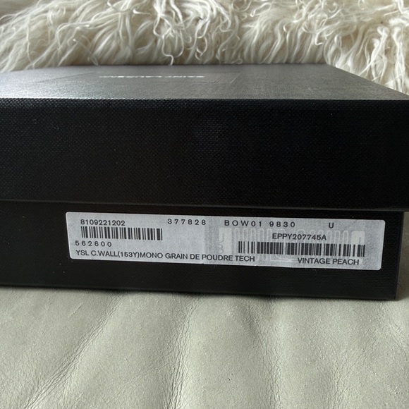 NWT, Saint Laurent Monogram Grain de Poudre Clutch Vintage Peach GHW, Ret. $850 - Picture 10 of 10